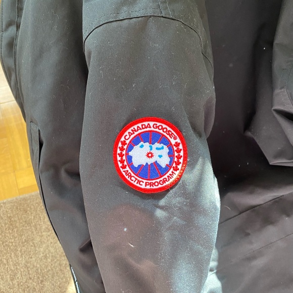 Canada goose trillium parka size medium NEW